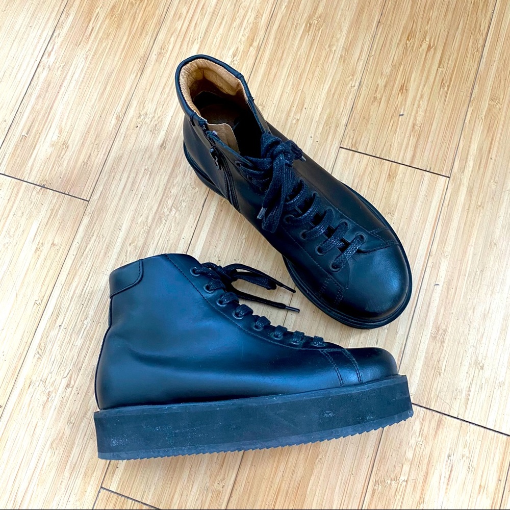 Damir Doma Black Lace Up Platform Leather Boots